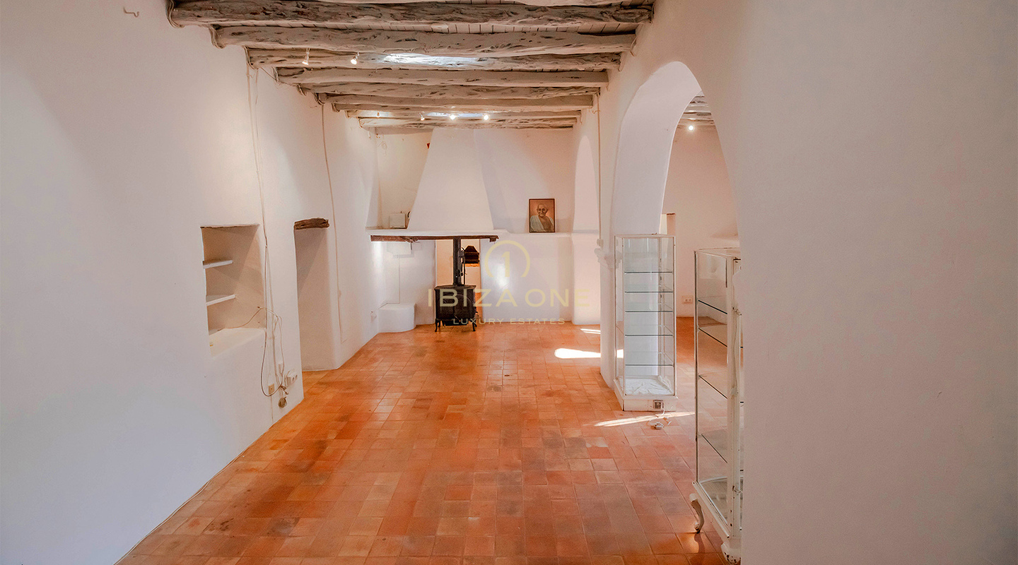 Bezaubernde und geräumige Finca aus dem 20. Jahrhundert in Santa Gertrudis zu verkaufen, Ibiza