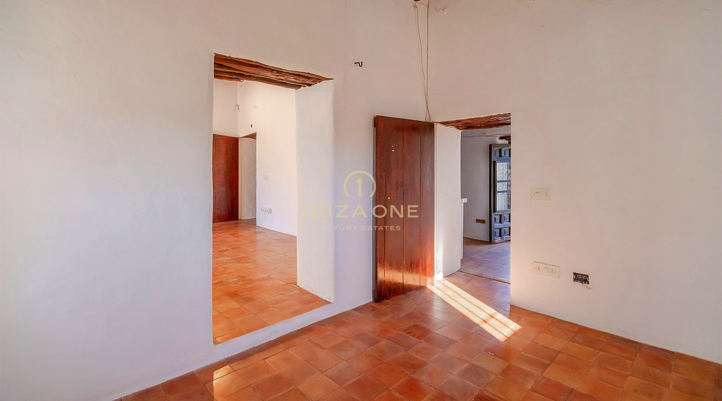 Encantadora y espaciosa finca del siglo XX en Santa Gertrudis en venta, Ibiza