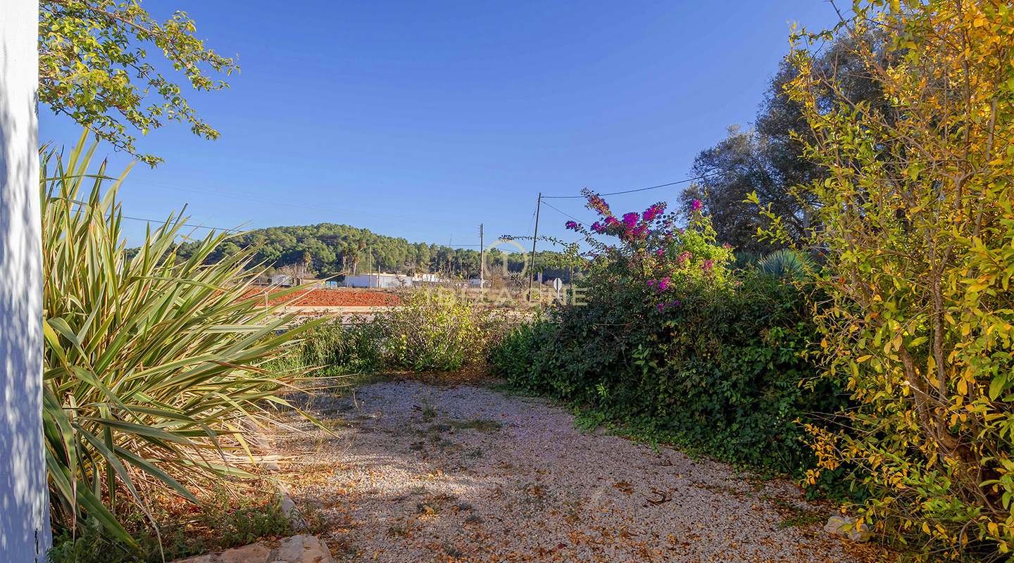 Betoverende en ruime finca uit de 20e eeuw in Santa Gertrudis te koop, Ibiza