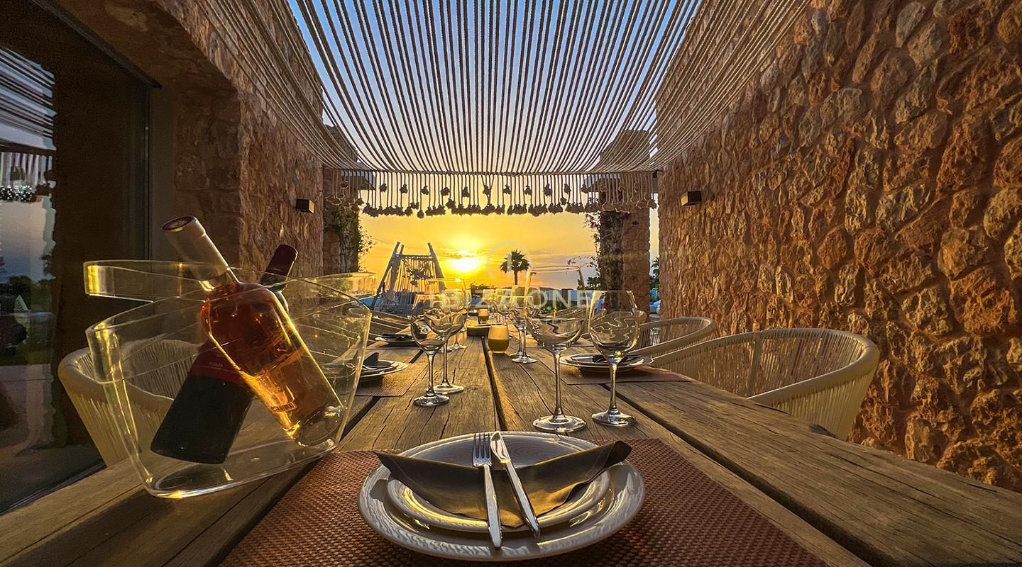 Villa di lusso con vista indimenticabile sul tramonto sul mare in affitto, Ibiza