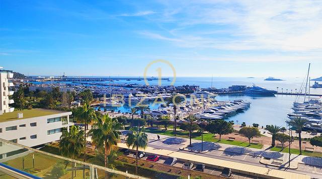 Luxury flat in the prime location and the best building at the marinas of Ibiza for sale
