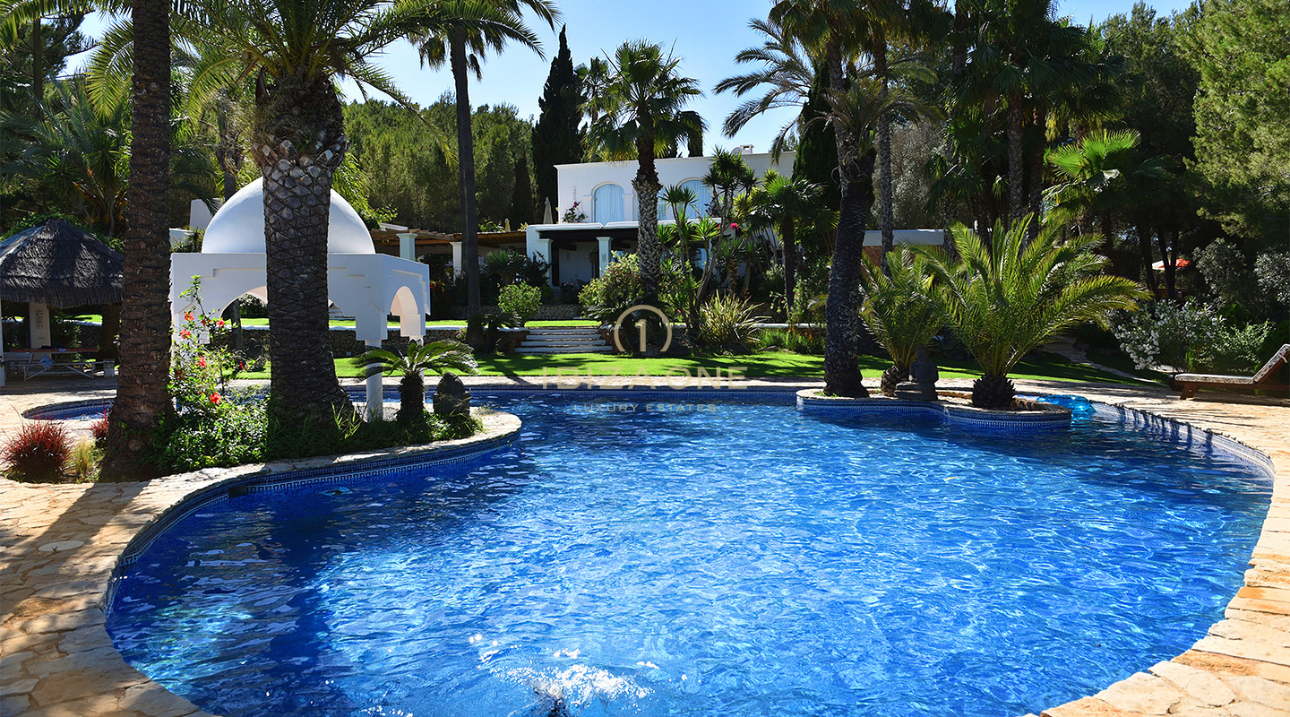 6 bedroom luxury retreat with sea and country views for rent, Ibiza