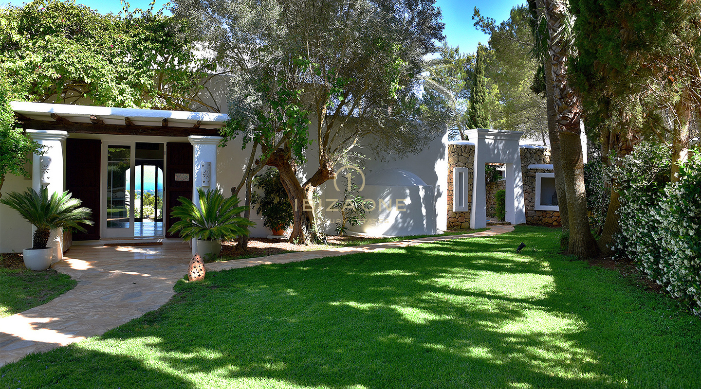6 bedroom luxury retreat with sea and country views for rent, Ibiza