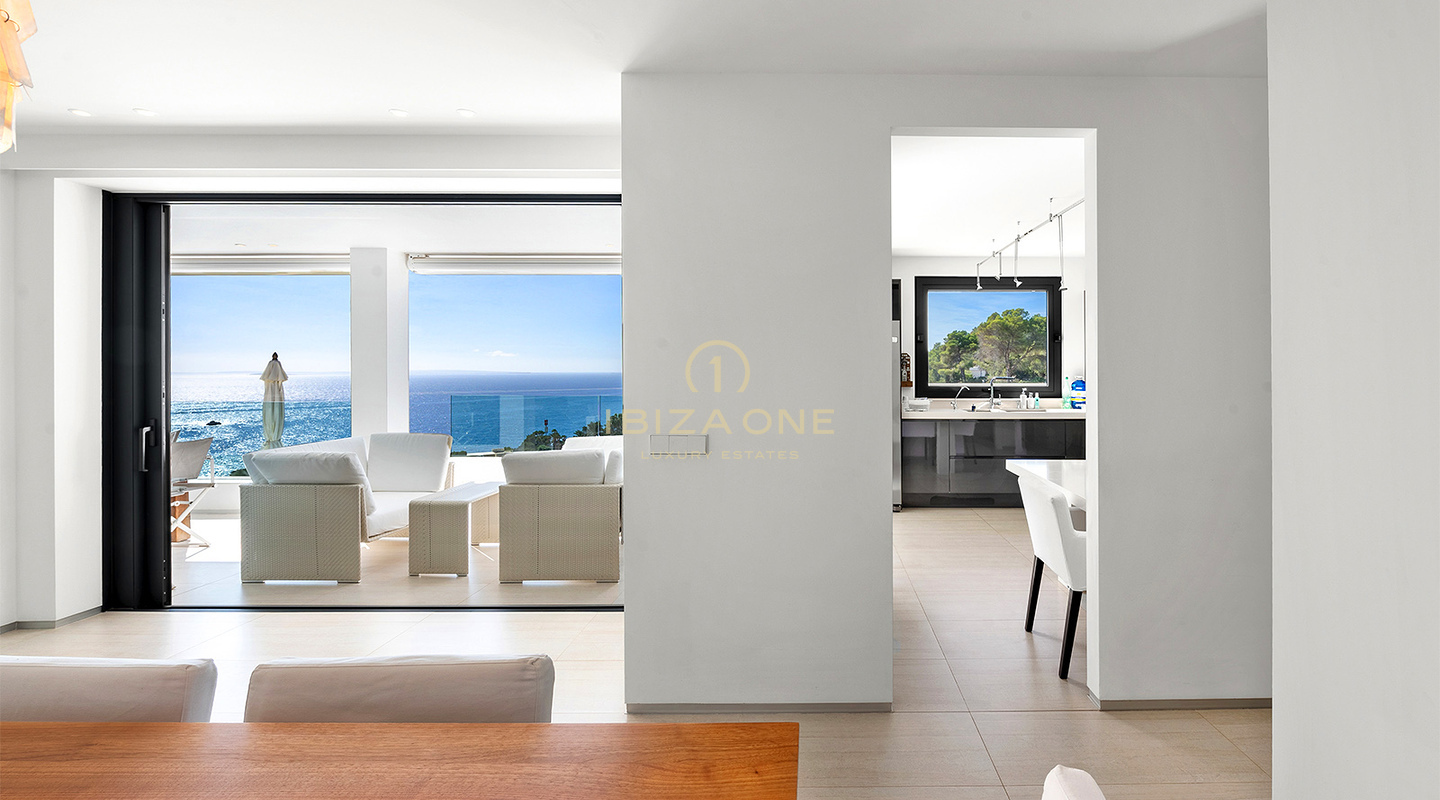 Erstklassige Luxusvilla in sicherer Luxusanlage zu verkaufen, Ibiza – nur wenige Schritte vom Golfplatz entfernt