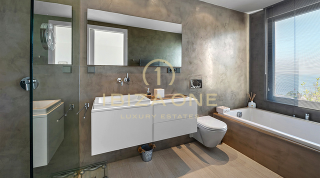 Premier Luxury Villa in Secure Luxury Community for Sale, Ibiza - Steps away from the Golf Course