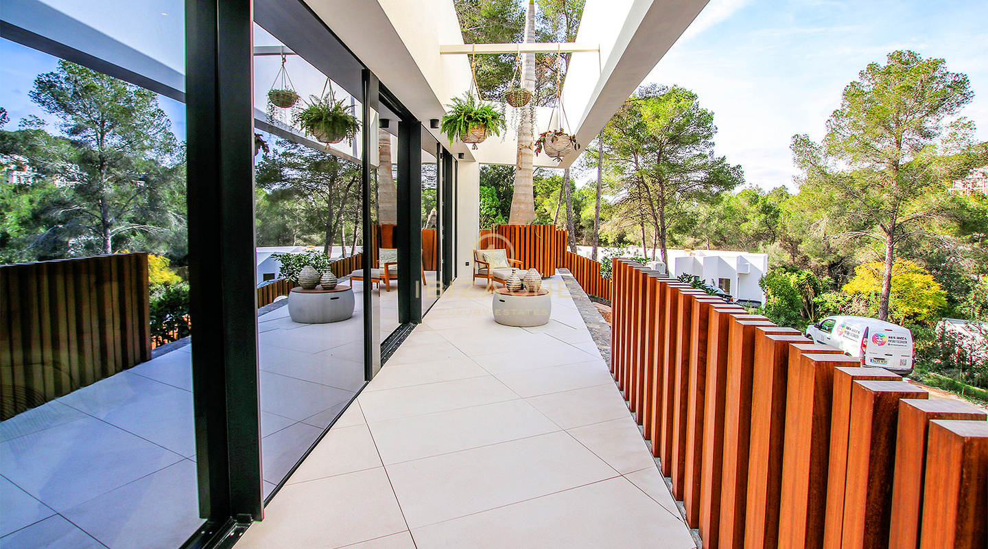 Superbe maison unifamiliale de luxe neuve nichée dans l'enclave résidentielle privée de Can Furnet à vendre, Ibiza - Superbe maison unifamiliale de luxe neuve nichée dans l'enclave résidentielle privée de Can Furnet à louer, Ibiza