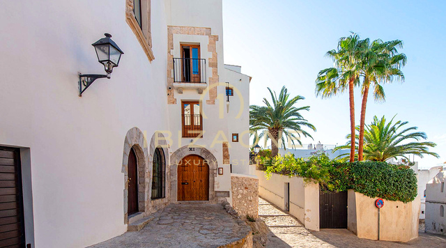 Rejuvenated 16th-century luxury edifice maintaining its historic allure and incorporating modern comforts for sale, Ibiza