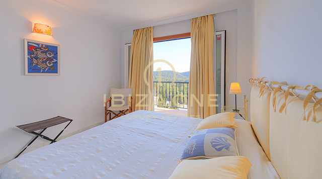 Bellissimo attico doppio di lusso con piscina privata e ampia terrazza con vista mare in vendita a Ibiza - Bellissimo attico doppio di lusso con piscina privata e ampia terrazza con vista mare in affitto a Ibiza