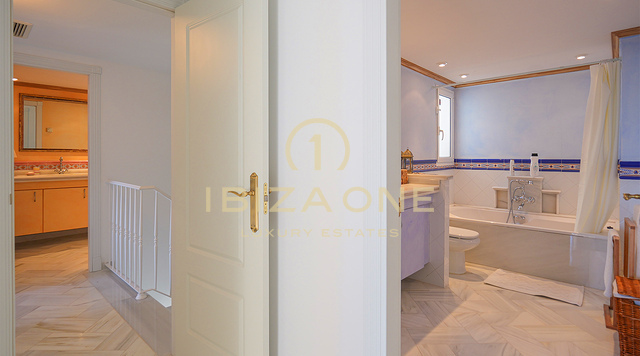 Wunderschönes, luxuriöses Doppel-Penthouse mit privatem Pool und großer Terrasse mit Meerblick zu verkaufen, Ibiza - Wunderschönes, luxuriöses Doppel-Penthouse mit privatem Pool und großer Terrasse mit Meerblick zu vermieten, Ibiza