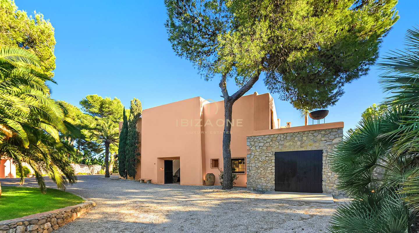 Exquisite Luxury Ibiza Villa Boasting Panoramic Sea Views for Sale, Ibiza