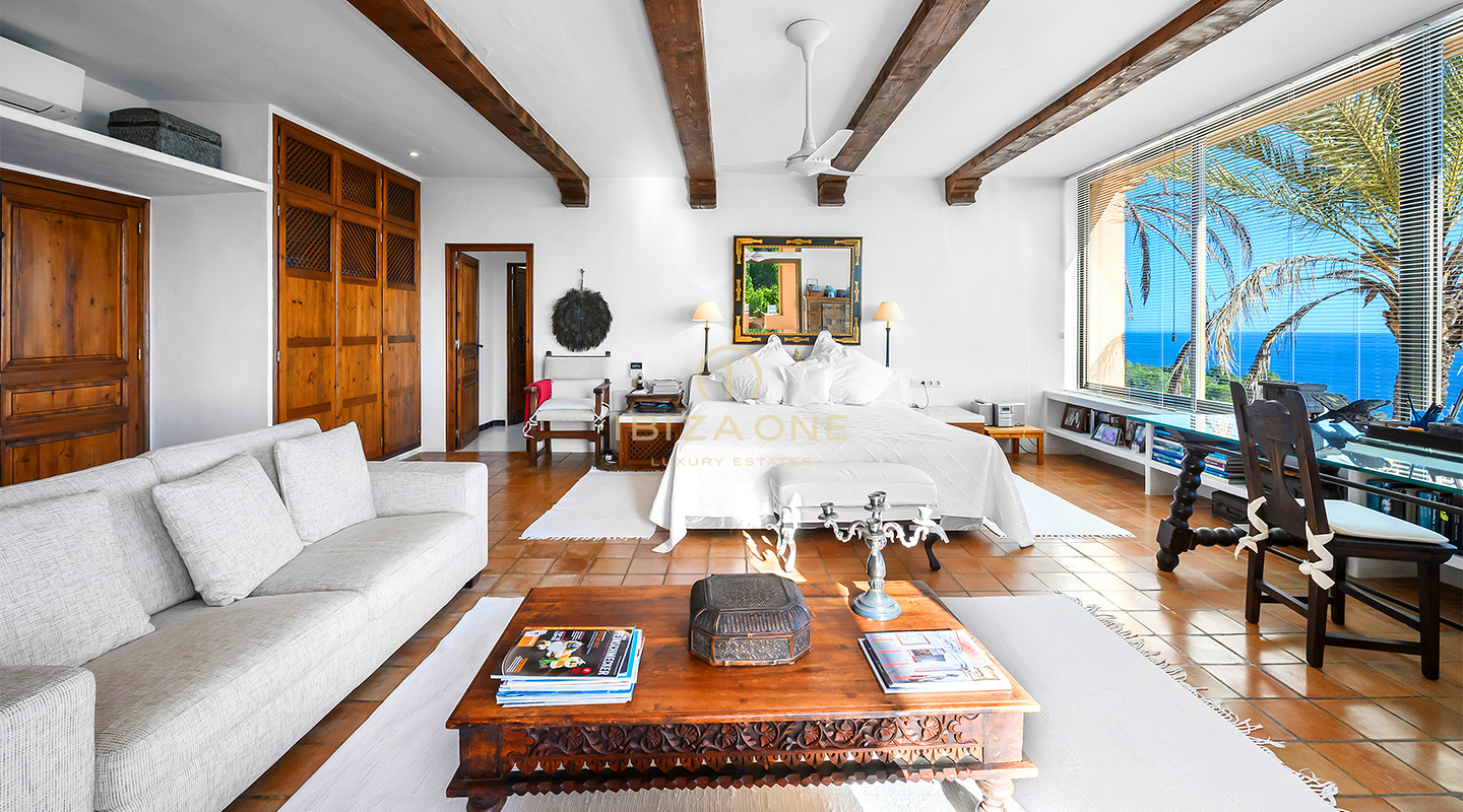 Superbe villa de luxe à Ibiza avec vue panoramique sur la mer à vendre, Ibiza