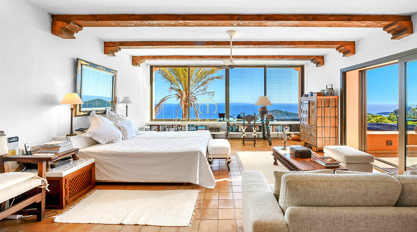 Superbe villa de luxe à Ibiza avec vue panoramique sur la mer à vendre, Ibiza