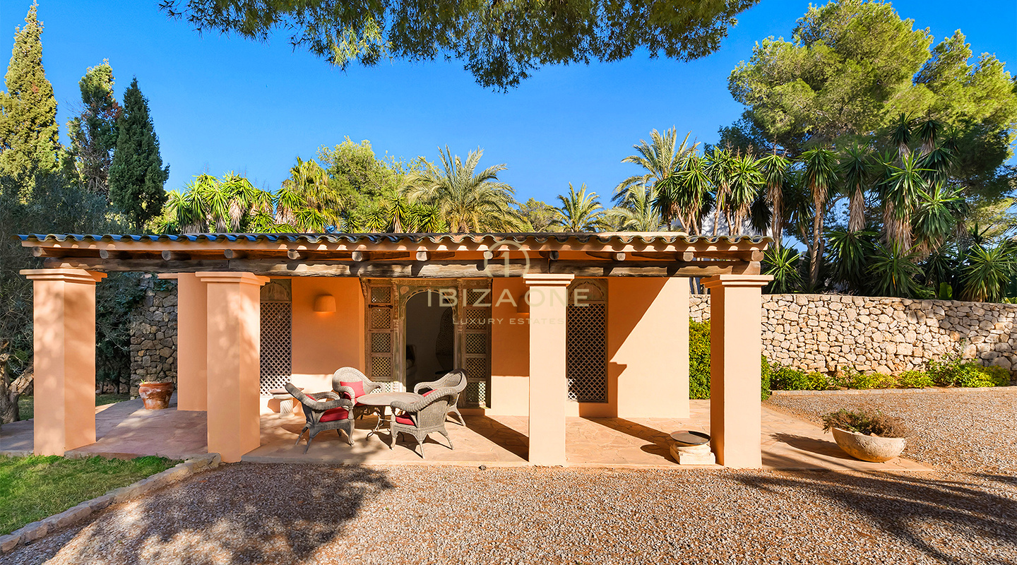 Squisita villa di lusso a Ibiza con vista panoramica sul mare in vendita, Ibiza