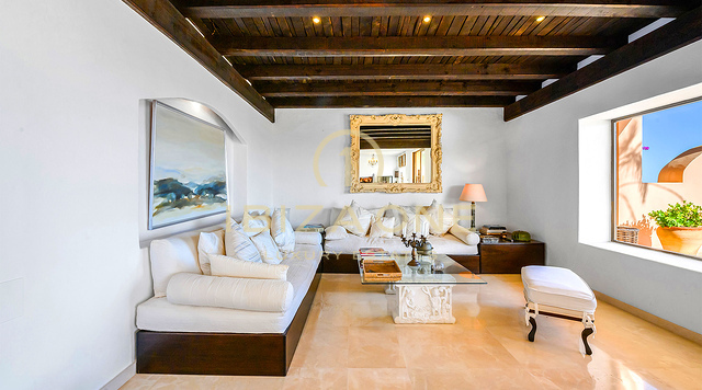 Exquisite Luxusvilla auf Ibiza mit Panoramablick auf das Meer zu verkaufen, Ibiza
