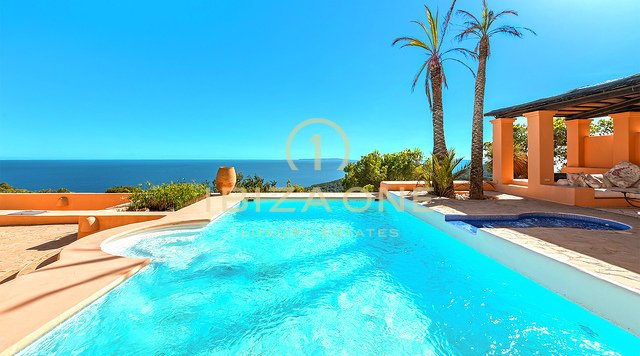 Exquisite Luxusvilla auf Ibiza mit Panoramablick auf das Meer zu verkaufen, Ibiza