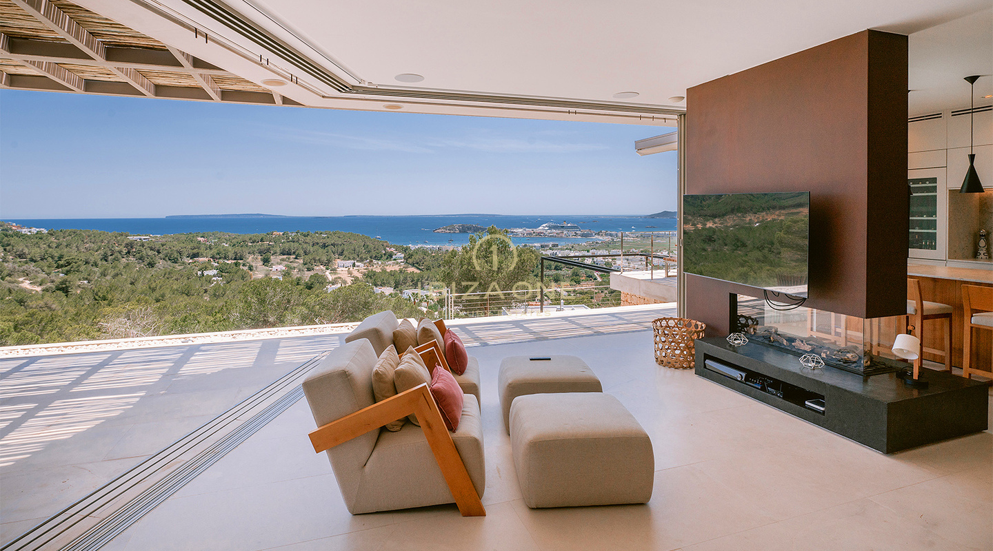 Beautiful and very modern luxury villa in the exclusive gated community of Can Rimbau with wonderful views of the sea for sale , Ibiza