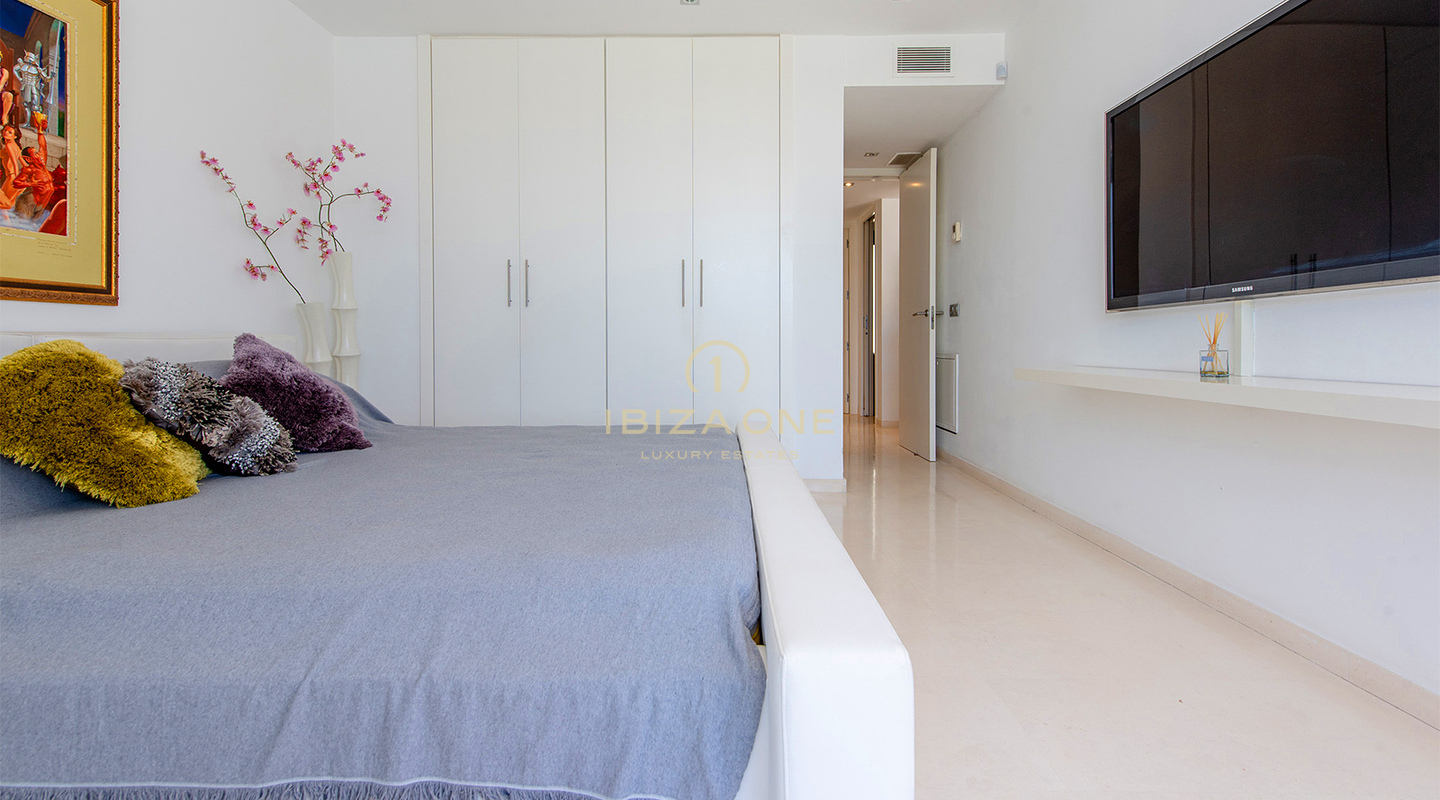 Propriété moderne unique et luxueuse avec vue imprenable sur la mer à vendre, Ibiza