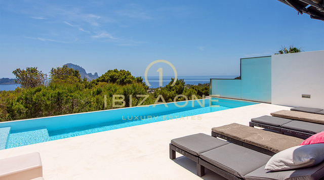 Propriété moderne unique et luxueuse avec vue imprenable sur la mer à vendre, Ibiza