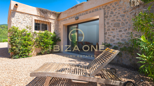 Impresionante propiedad de lujo a poca distancia de la playa en venta, Ibiza