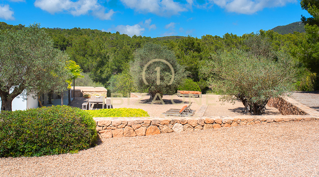 Verbazingwekkend luxe pand op loopafstand van het strand te koop, Ibiza