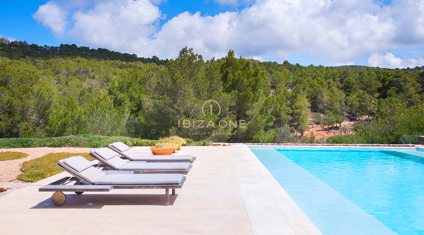 Superbe propriété de luxe à quelques pas de la plage à vendre, Ibiza