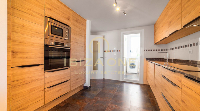 Luxury Five-bedroom villa with large pool and tourist license for sale , Ibiza - Luxury Five-bedroom villa with large pool and tourist license for rent , Ibiza