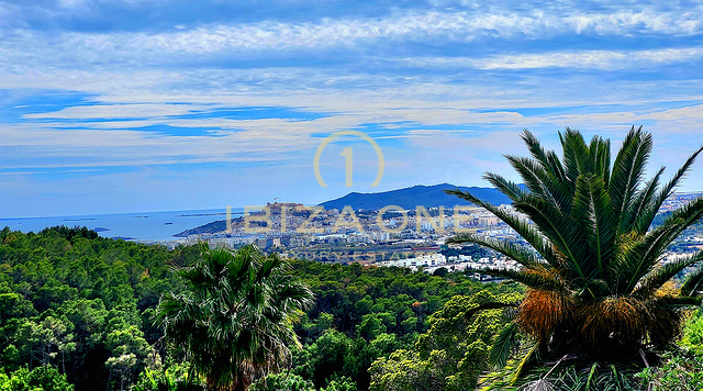 Villa de lujo con una experiencia de vida incomparable dentro de la prestigiosa comunidad cerrada de Can Furnet en venta, Ibiza - Villa de lujo con una experiencia de vida incomparable dentro de la prestigiosa comunidad cerrada de Can Furnet en alquiler, Ibiza
