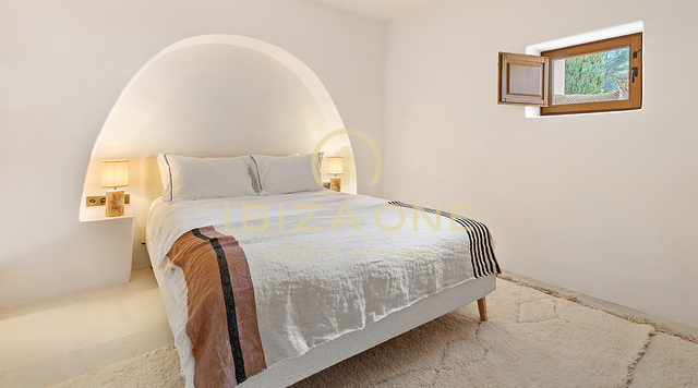 Lujosa finca de estilo español con fantásticas vistas en venta, Ibiza