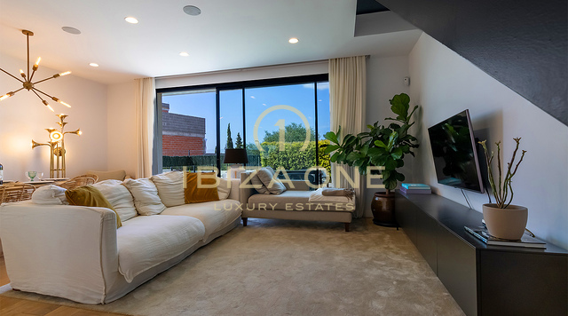 Moderne luxe villa met zwembad en panoramisch uitzicht op Dalt Vila, Formentera en de zee te koop, Ibiza - Moderne luxe villa met zwembad en panoramisch uitzicht op Dalt Vila, Formentera en de zee te huur, Ibiza