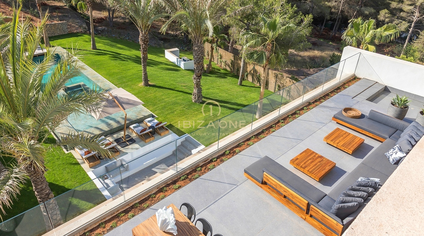 Luxurious modern Bali inspired villa for sale, Ibiza Can Furnet