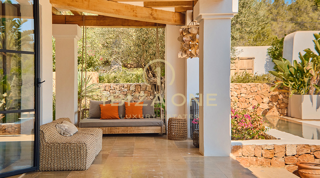 Lussuosa villa moderna con licenza di affitto, guest house e grande giardino vicino a San José in vendita, Ibiza -Lussuosa villa moderna con licenza di affitto, guest house e grande giardino vicino a San José in affitto, Ibiza
