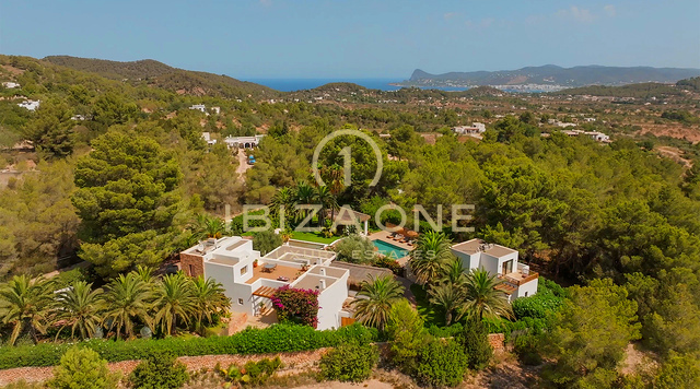 Lussuosa villa moderna con licenza di affitto, guest house e grande giardino vicino a San José in vendita, Ibiza -Lussuosa villa moderna con licenza di affitto, guest house e grande giardino vicino a San José in affitto, Ibiza