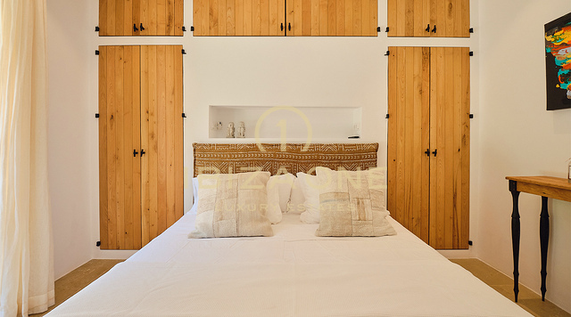 Lujosa villa moderna con licencia de alquiler, casa de invitados y gran jardín cerca de San José en venta, Ibiza -Lujosa villa moderna con licencia de alquiler, casa de invitados y gran jardín cerca de San José en alquiler, Ibiza