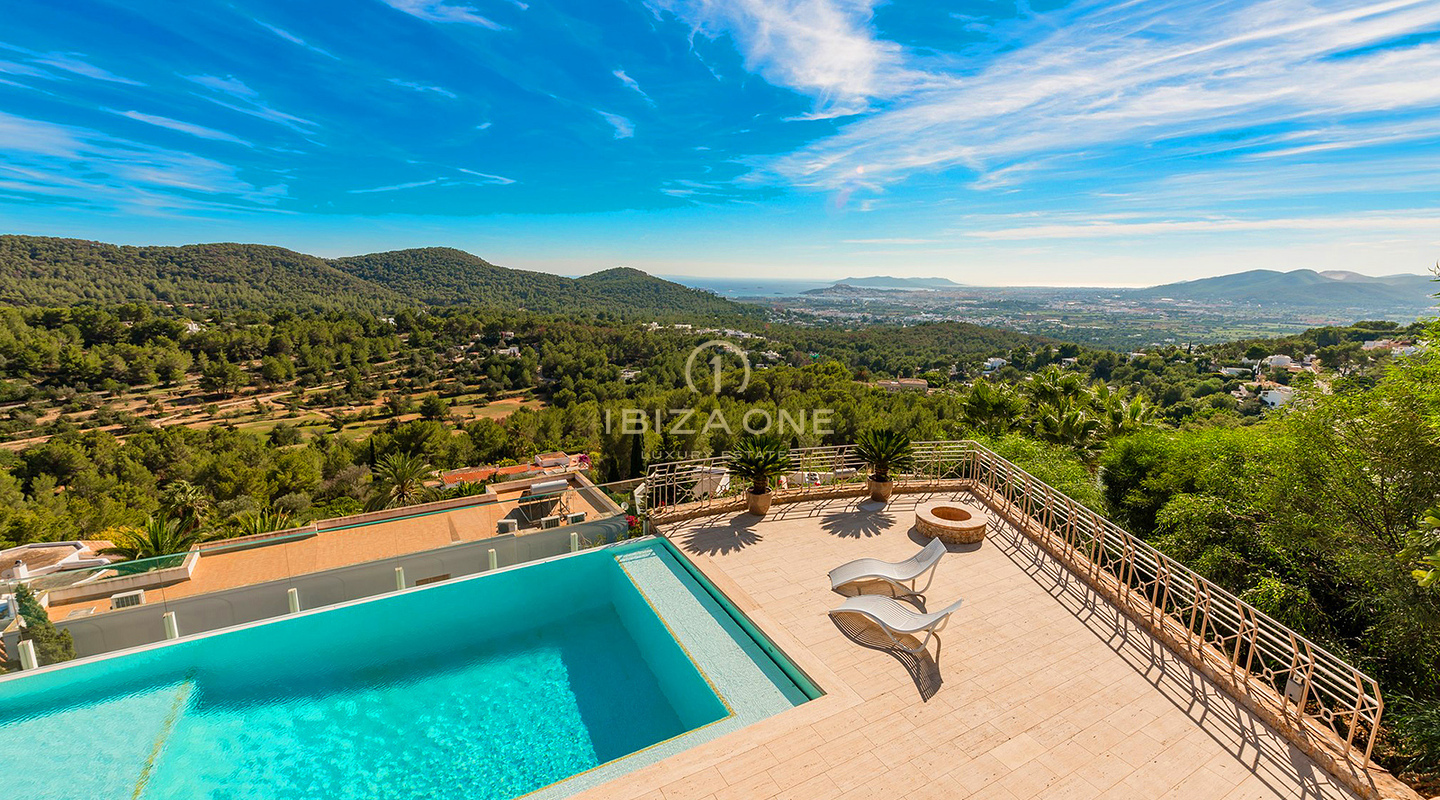 Stunning Luxury Ibiza Villa with Expansive Terraces, Sea Views, and Tennis Courts Access for Sale, Ibiza