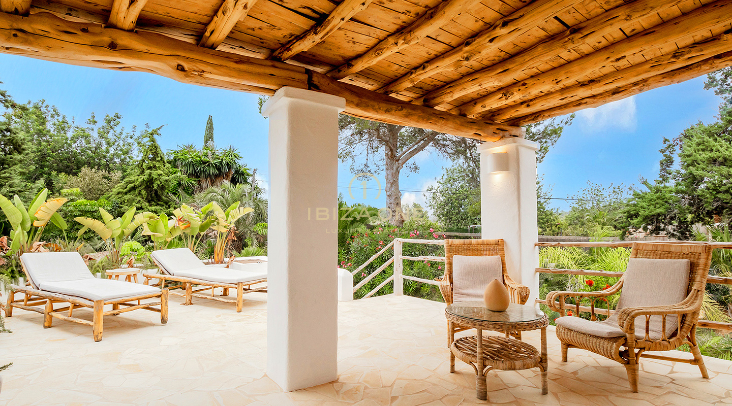 Renovierte, 500 Jahre alte Öko-Luxus-Finca mit Vermietungslizenz in der Nähe von Ibiza-Stadt zu verkaufen, Ibiza