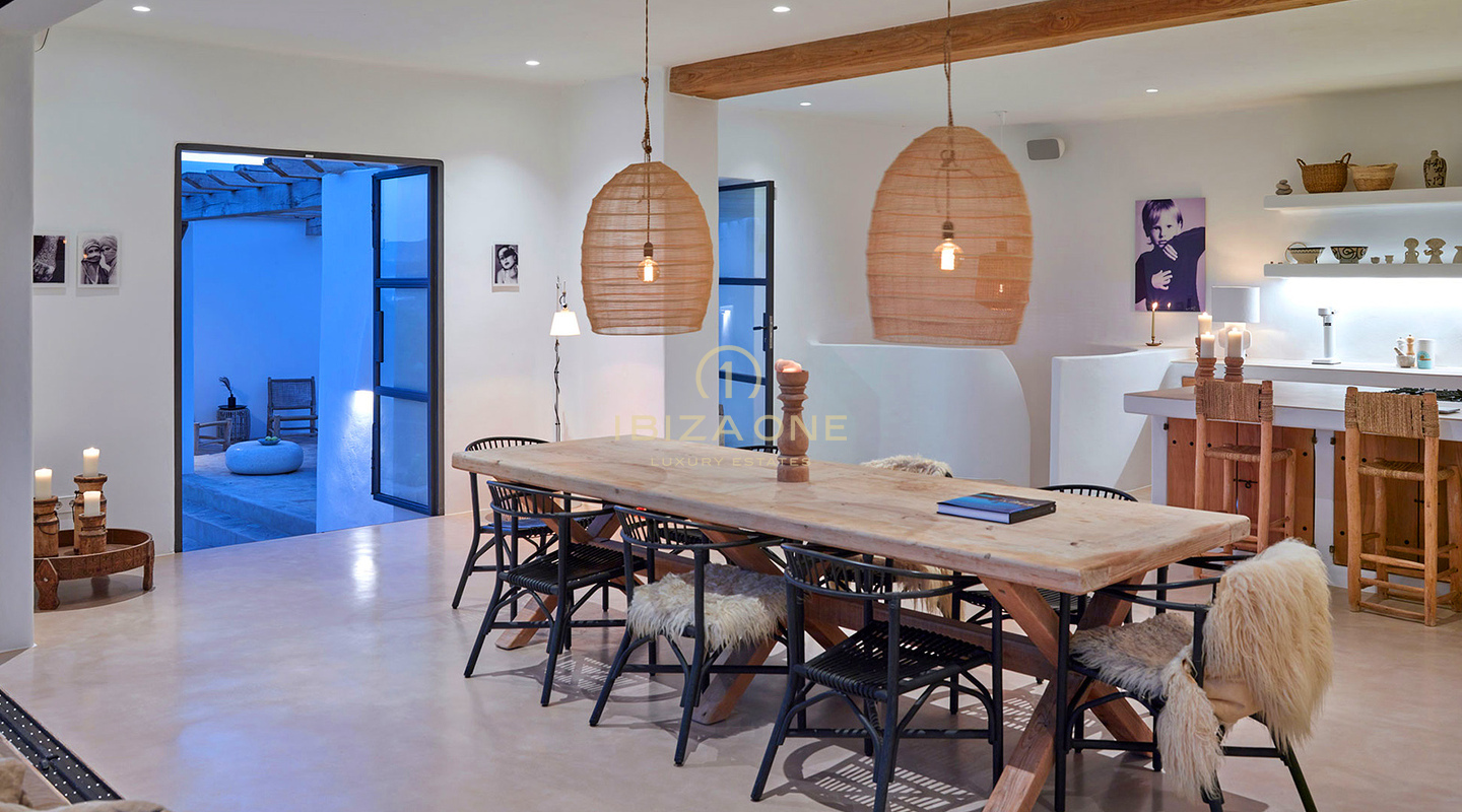Enchanting luxurious Blakstad villa in the charming village of Santa Gertrudis for sale - Close to the renowned Morna International School, Ibiza
