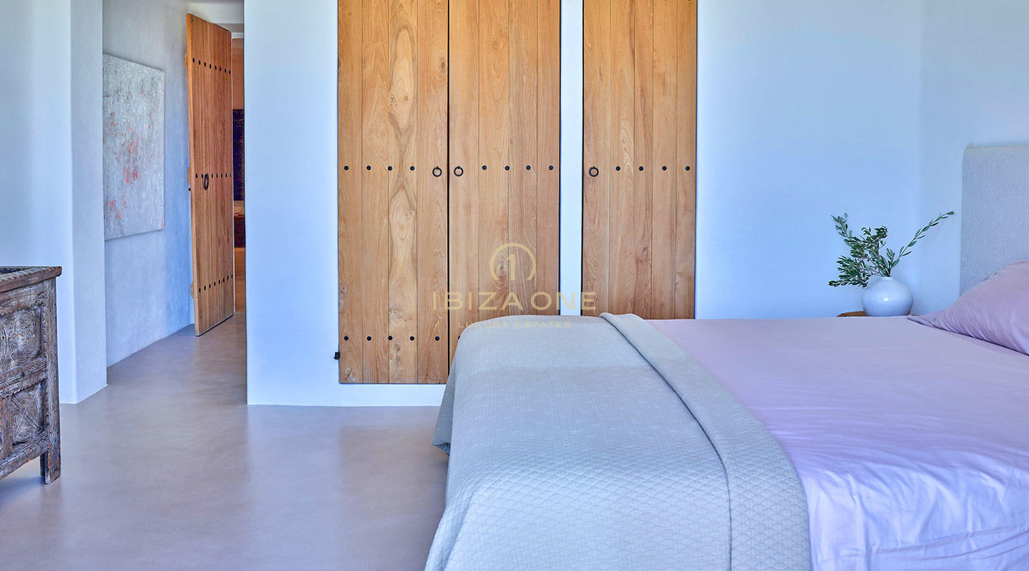Betoverende luxe Blakstad villa in het charmante dorpje Santa Gertrudis te koop - Dichtbij de beroemde Morna International School, Ibiza