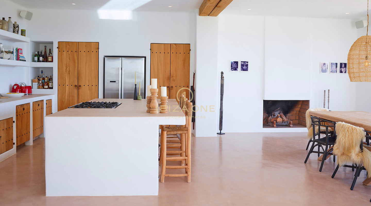 Enchanting luxurious Blakstad villa in the charming village of Santa Gertrudis for sale - Close to the renowned Morna International School, Ibiza