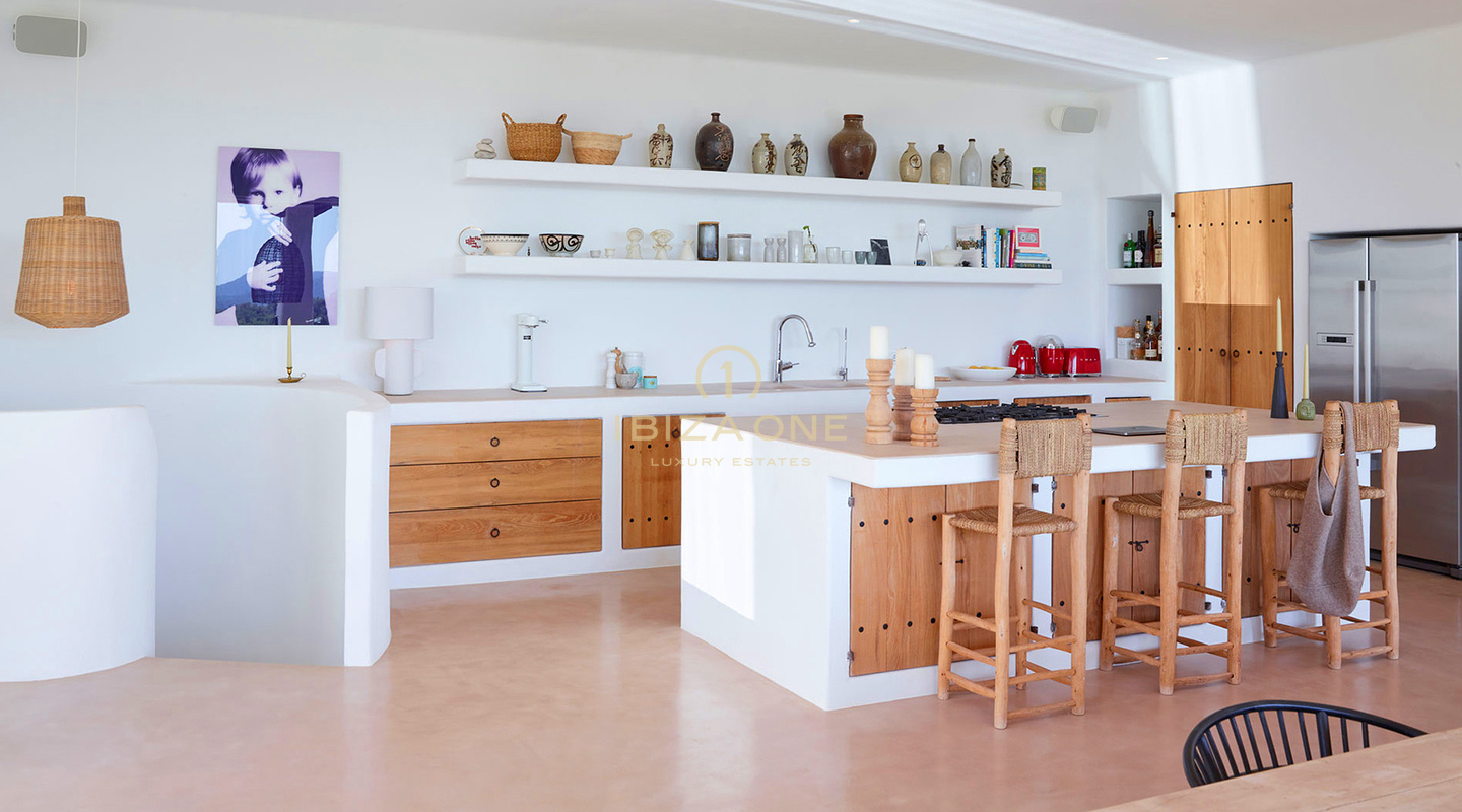 Enchanting luxurious Blakstad villa in the charming village of Santa Gertrudis for sale - Close to the renowned Morna International School, Ibiza