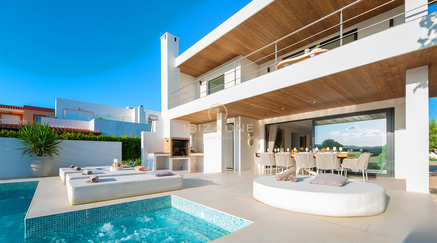 Elegant luxury villa with stunning views and exclusive Mediterranean-style living with rental license for sale Can Ramon, Ibiza
