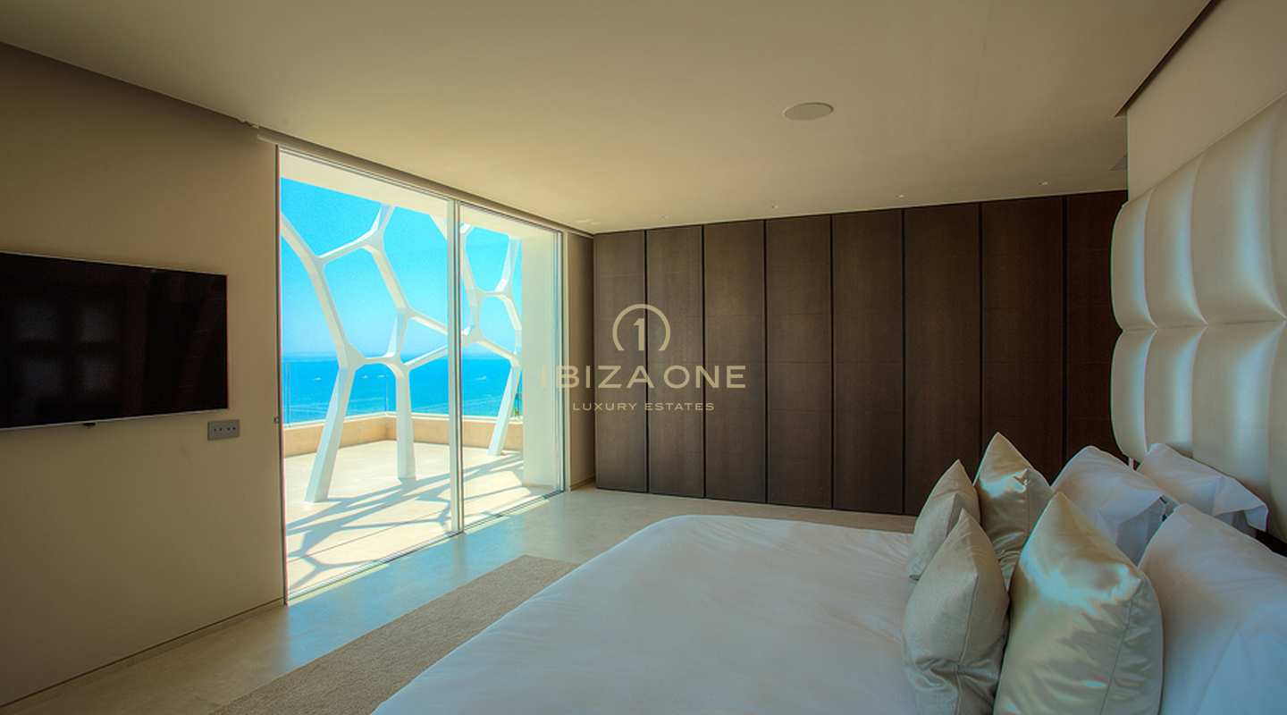Die Zukunft des Designs: Besitzen Sie das legendäre Luxushaus in einer Gated Community zum Verkauf auf Ibiza