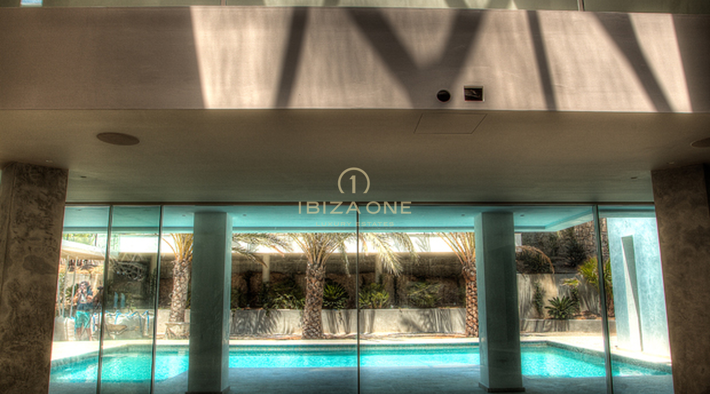 Die Zukunft des Designs: Besitzen Sie das legendäre Luxushaus in einer Gated Community zum Verkauf auf Ibiza