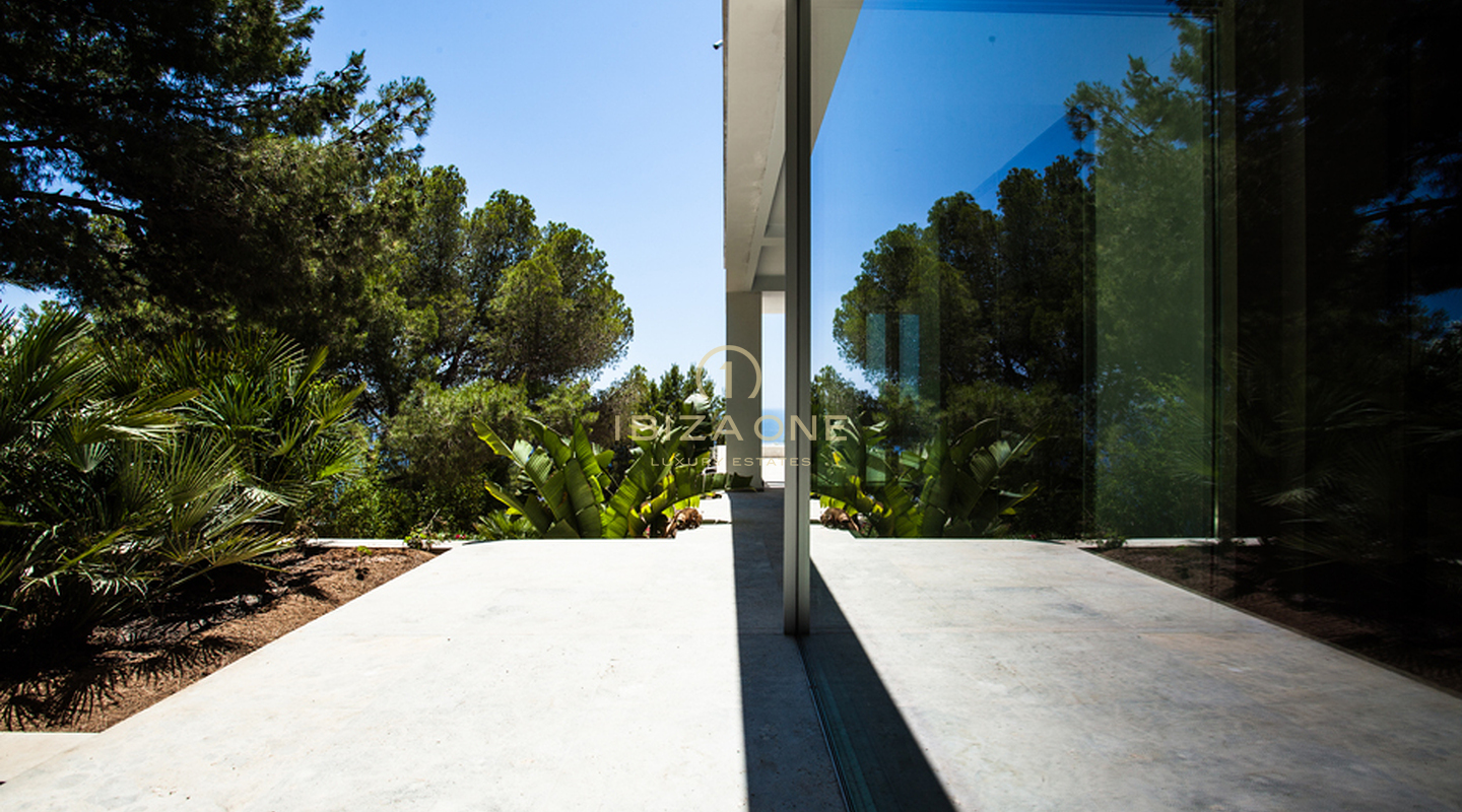 Die Zukunft des Designs: Besitzen Sie das legendäre Luxushaus in einer Gated Community zum Verkauf auf Ibiza