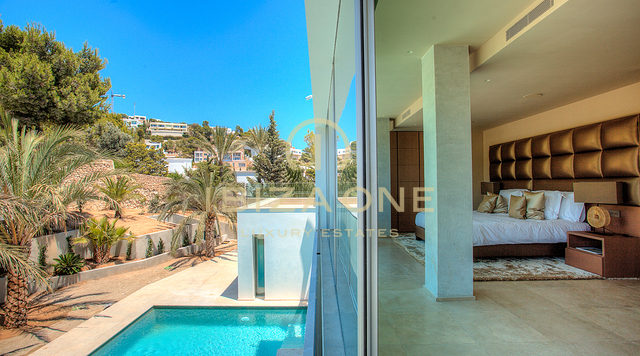 Il futuro del design: acquista la leggendaria casa di lusso in vendita in una comunità recintata a Ibiza