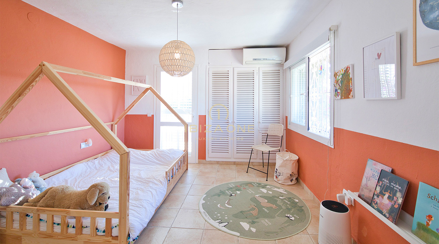 Una splendida villa di lusso in stile mediterraneo a Can Furnet con vista su Dalt Vila e vista mare in vendita, Ibiza - Una splendida villa di lusso in stile mediterraneo a Can Furnet con vista su Dalt Vila e vista mare in affitto, Ibiza