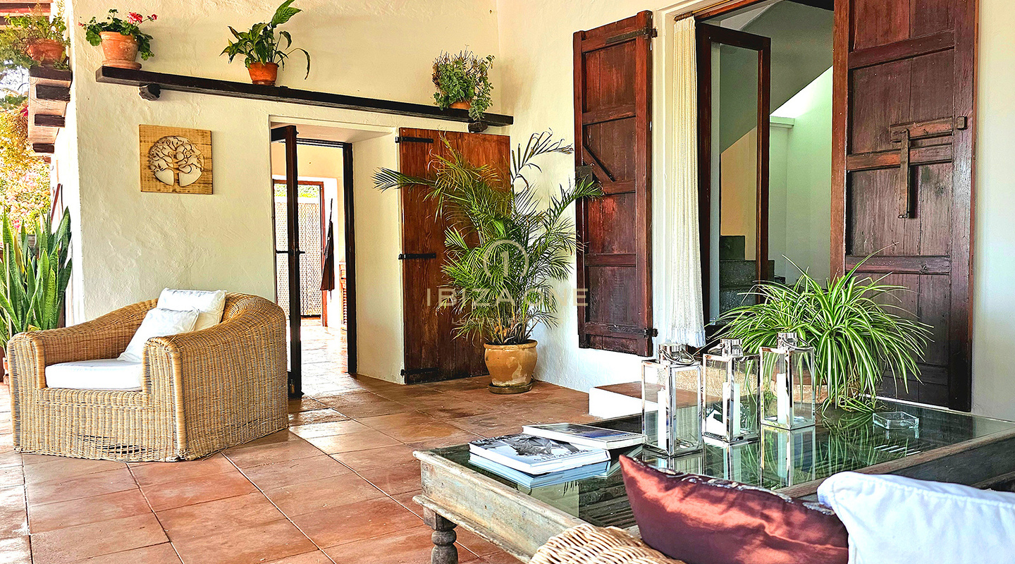 Sumptuous luxury villa nestled in a charming oasis of tranquility surrounded by hills and verdant vegetation for rent, Ibiza