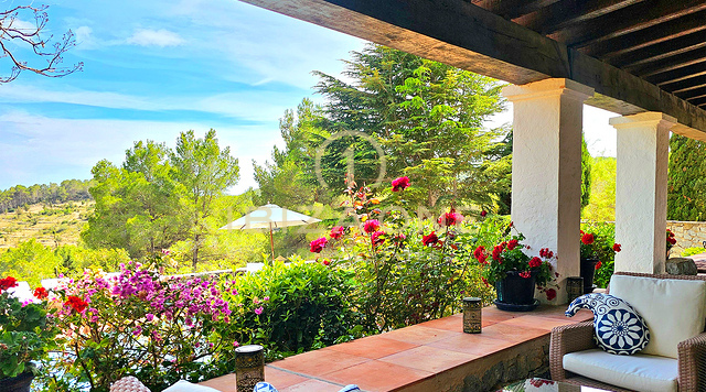 Sumptuous luxury villa nestled in a charming oasis of tranquility surrounded by hills and verdant vegetation for rent, Ibiza