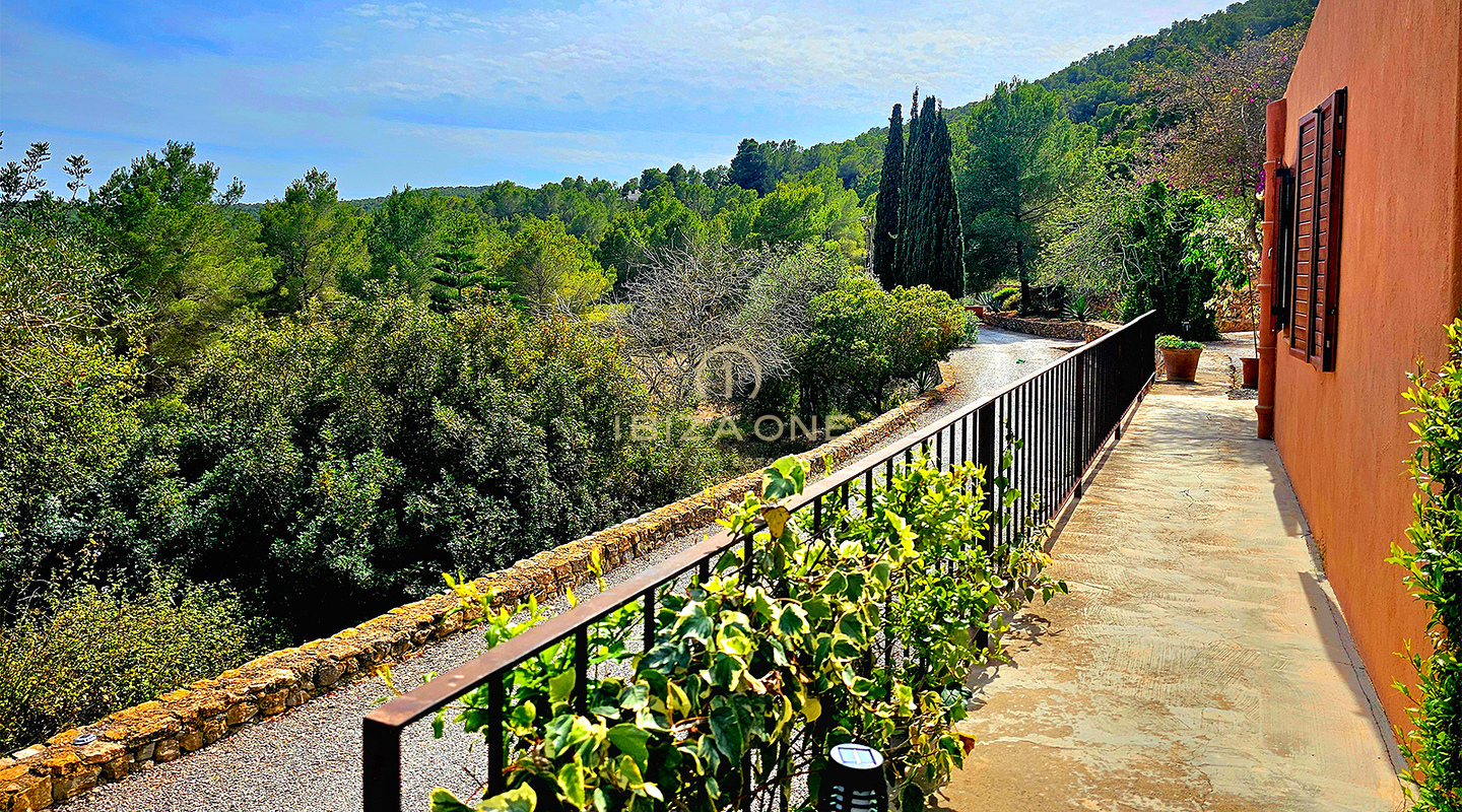 Sumptuous luxury villa nestled in a charming oasis of tranquility surrounded by hills and verdant vegetation for rent, Ibiza