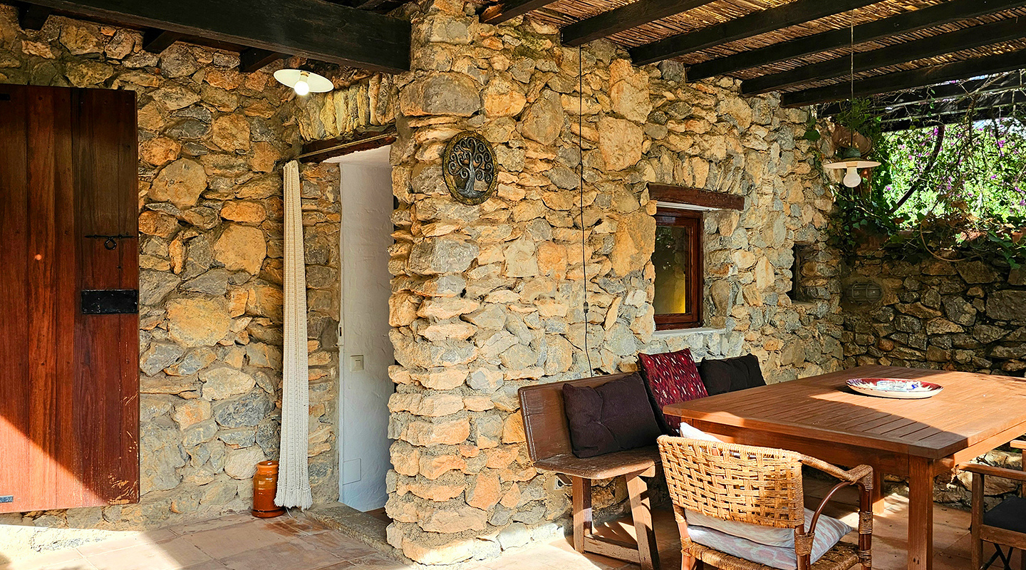 Sumptuous luxury villa nestled in a charming oasis of tranquility surrounded by hills and verdant vegetation for rent, Ibiza