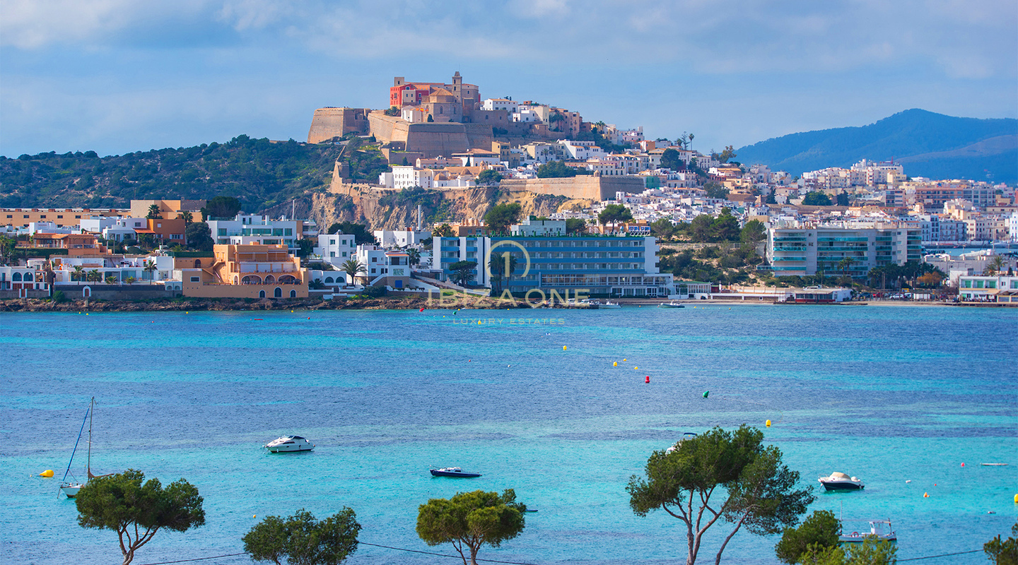 Luxueux penthouse dans la communauté fermée d'Es Pouet à vendre, Ibiza - Luxueux penthouse dans la communauté fermée d'Es Pouet à louer, Ibiza